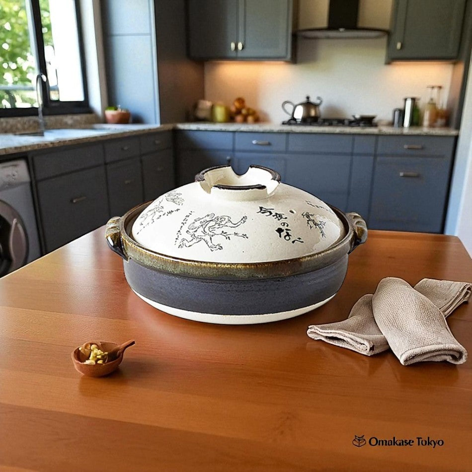 Saji Pottery Banko Ware Pot No. 8 Choju-Giga White
