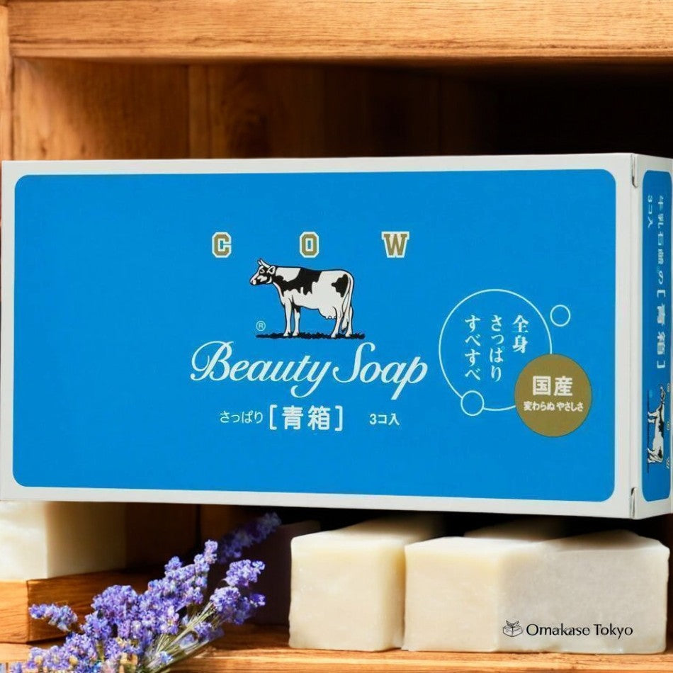 Savon boîte bleue de marque Cow Aobako (3 barres)