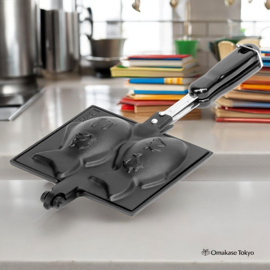 Machine à taiyaki avec revêtement en émail noir Iwachu, modèle 24030