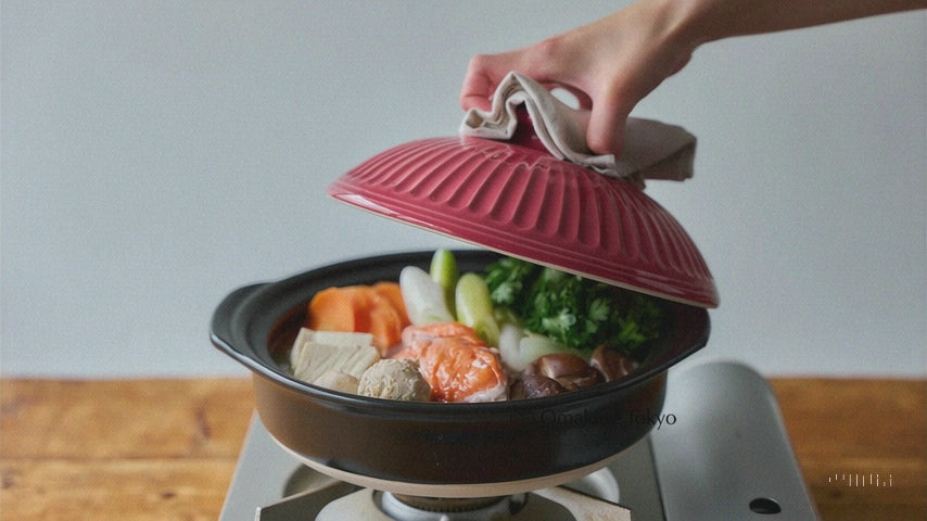 Ginpo Kikka Banko Donabe Japanese Clay Pot for 3 to 4 persons